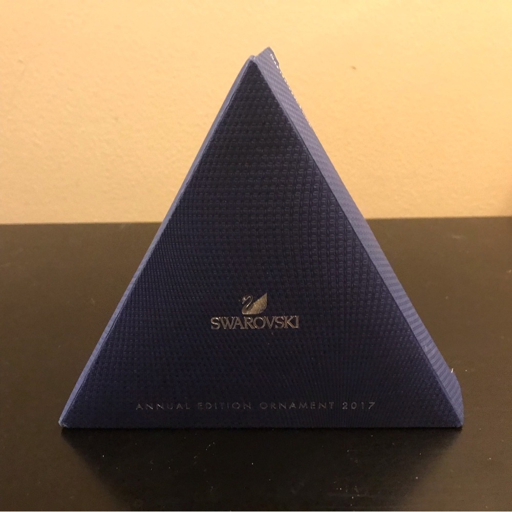 Swarovski Annual Edition Ornament 2017. - Picture 4 of 4